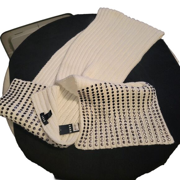 DKNY Studded Ribbed Oversized Knit Chunky White Scarf NWT - Picture 1 of 4